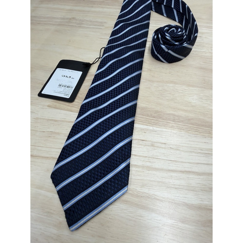 Ermenegildo Zegna 100% Silk Blue Striped Tie Necktie Made in Italy - New
